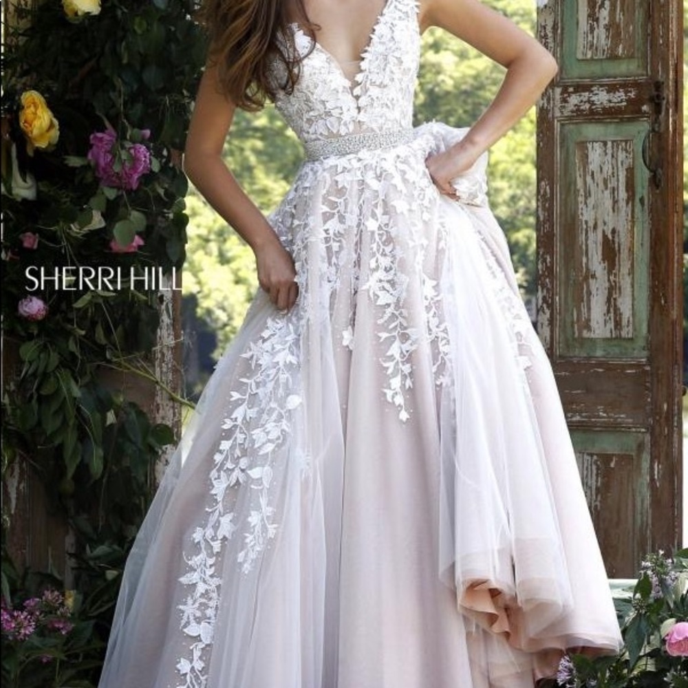 Beautiful Sherri Hill a-line dress! Perfect for prom or a wedding!